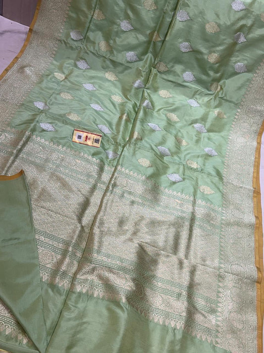 Pure Handloom Banarasi Silk Katan & Kadua Premium Saree